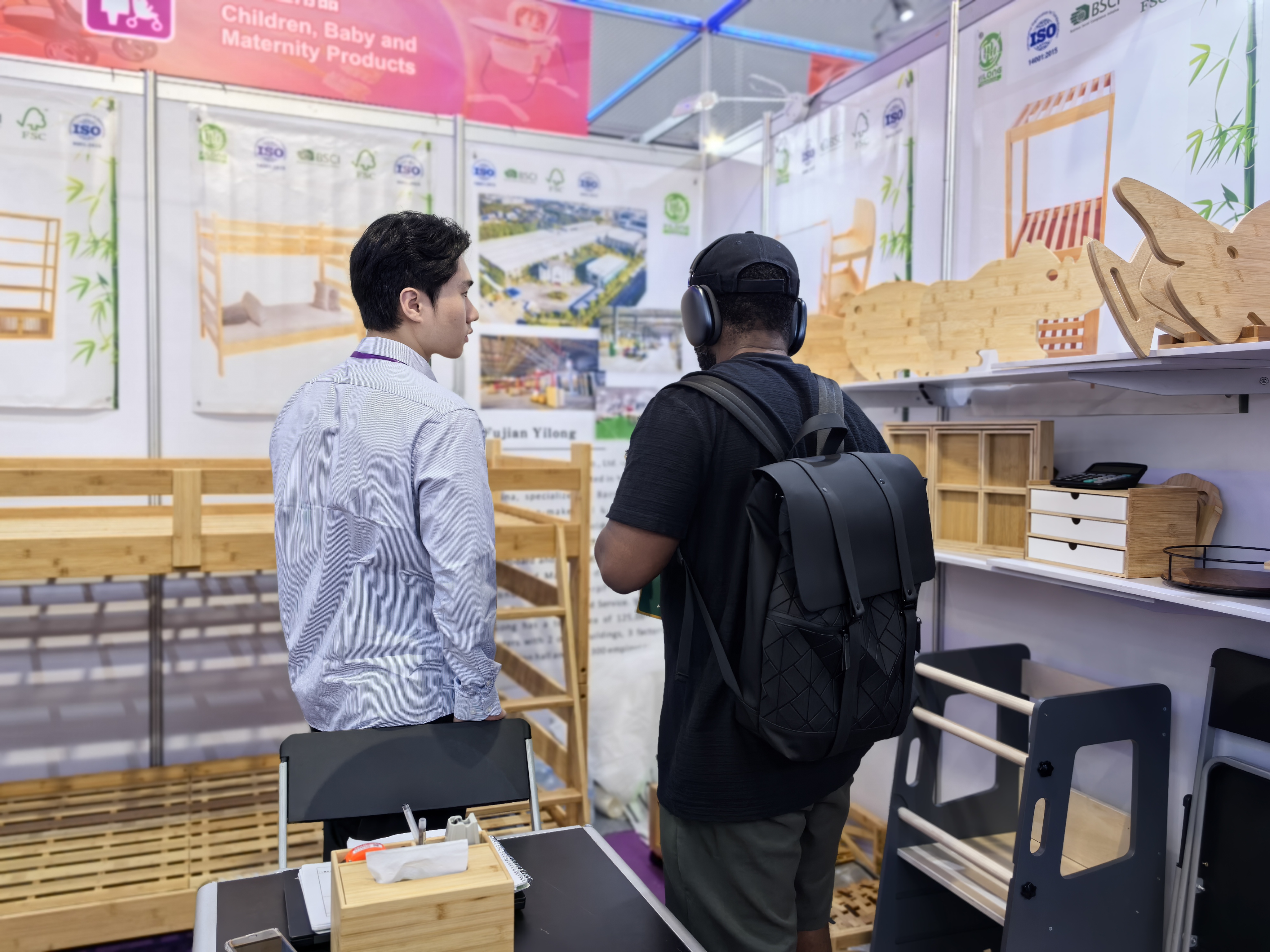 Yilong Showcases Bamboo Products at Canton Fair